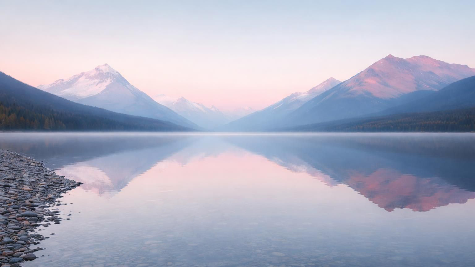 Un lac au coucher du soleil